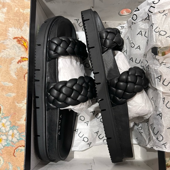 Aqua Black Braided Lug Sole Round Toe Slip On Slide Sandals size 8 - Picture 4 of 4